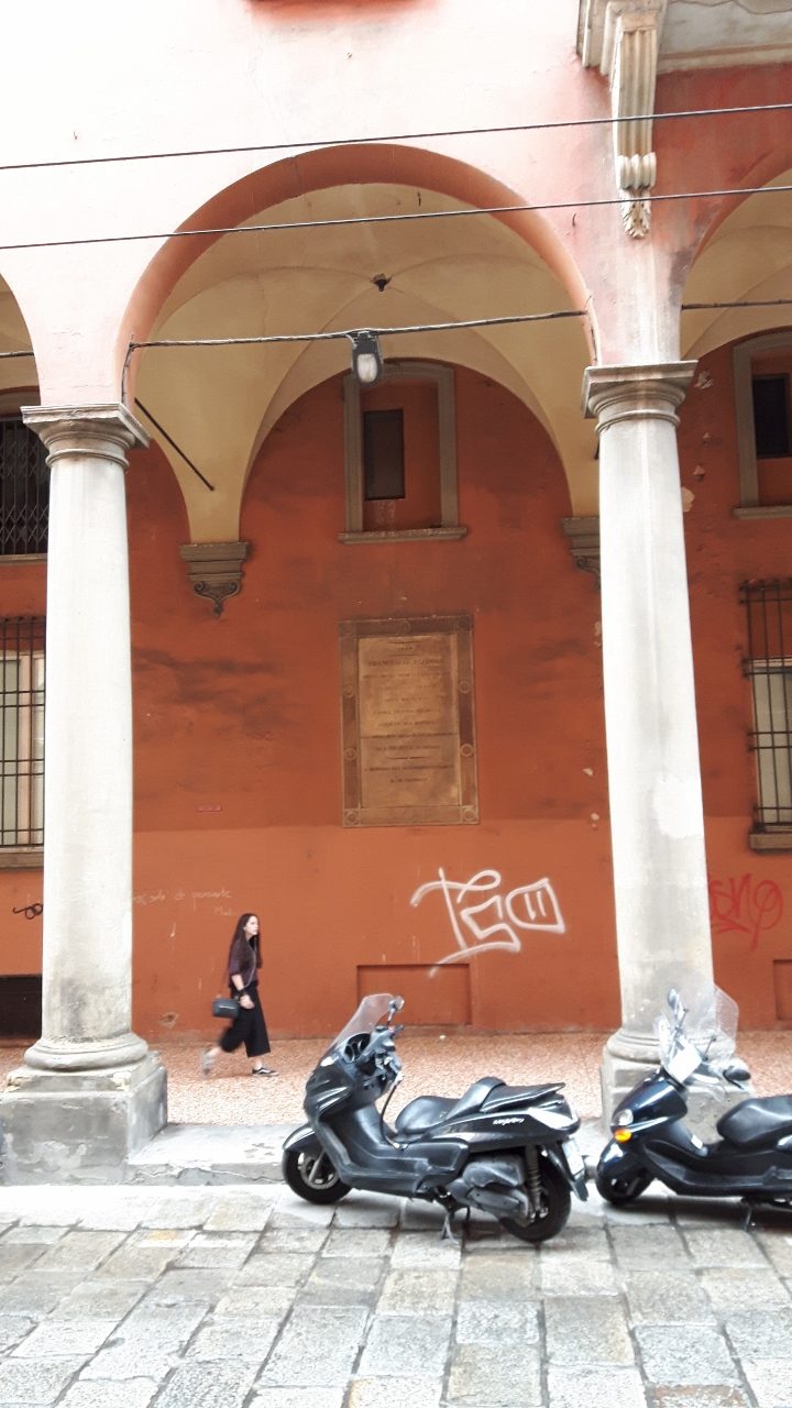 Francesco Rizzoli's home, Bologna - 03 (720x1280).jpg